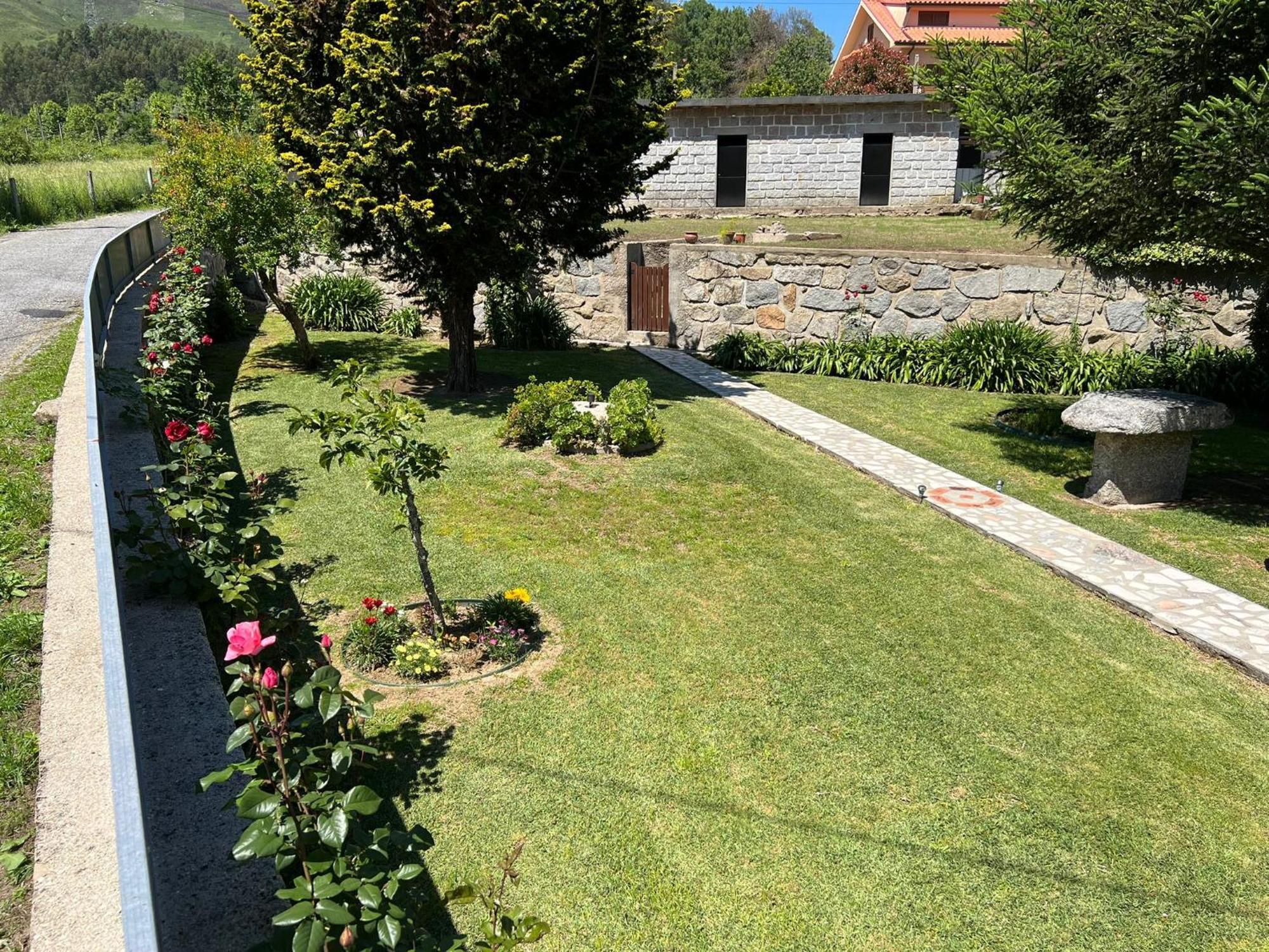 Vila Guia In Valdreu Braga Ngoại thất bức ảnh